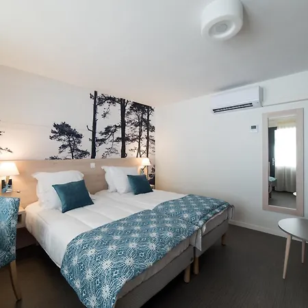 Les Dombes Hotel