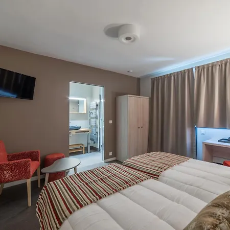 Les Dombes Hotel