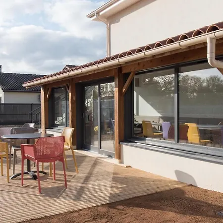 Les Dombes Hotel
